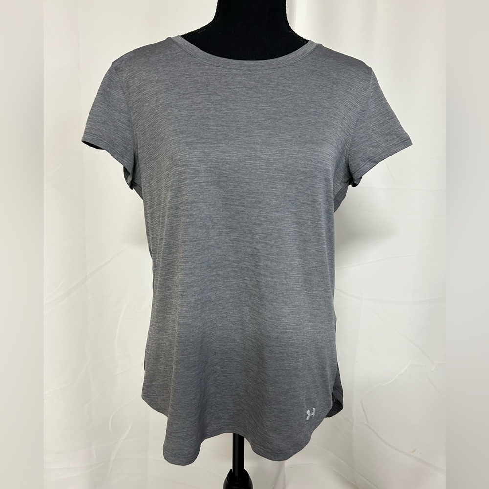 Women’s Gray Under Armour Shirt| Size:Large